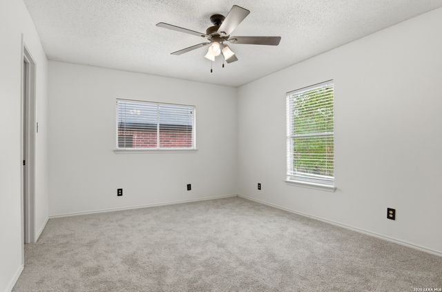 6339 Higbee Mill, San Antonio, TX 78247