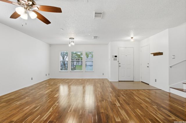 6339 Higbee Mill, San Antonio, TX 78247