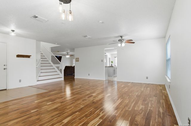 6339 Higbee Mill, San Antonio, TX 78247