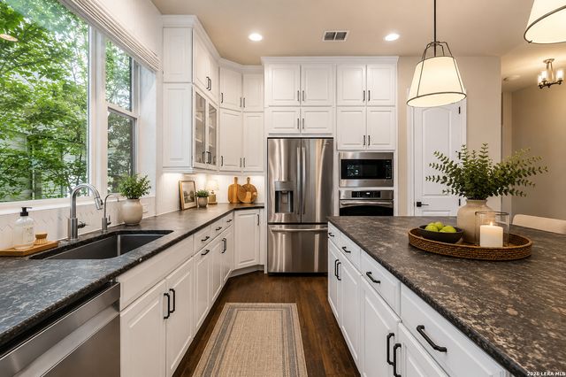 28722 Front Gate, Boerne, TX 78015