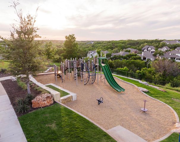 129 Hollytree CT, Georgetown, TX 78628
