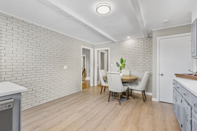 238 Essex St, Lynn, MA 01902