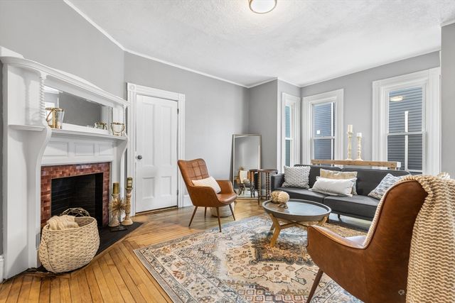 238 Essex St, Lynn, MA 01902