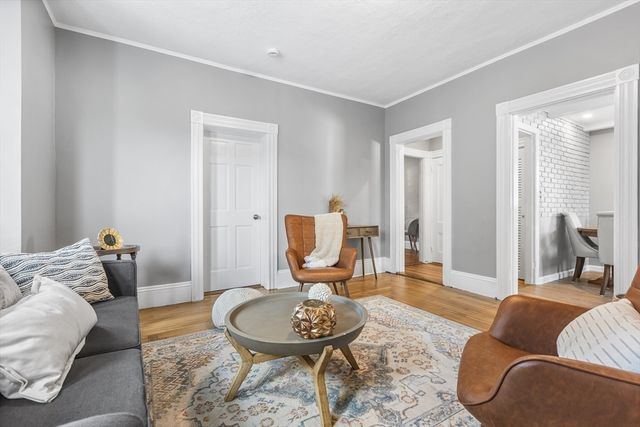 238 Essex St, Lynn, MA 01902