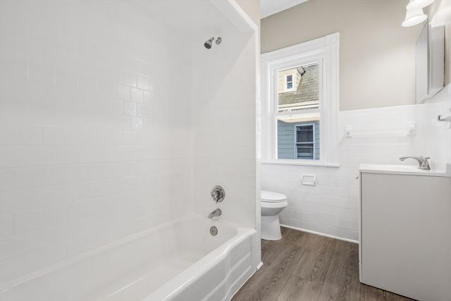 238 Essex St, Lynn, MA 01902