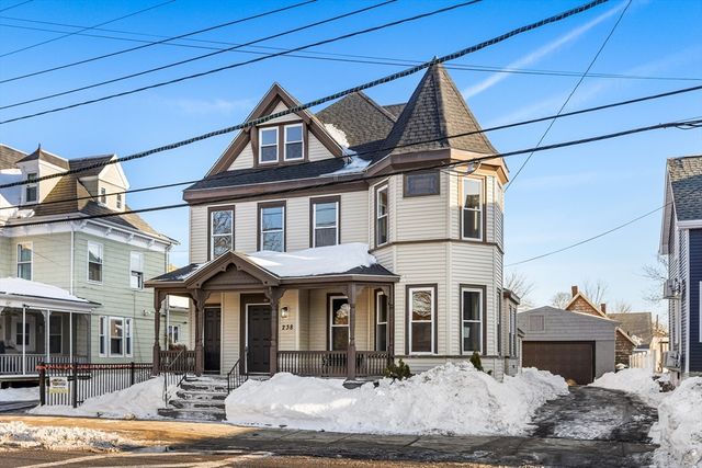 238 Essex St, Lynn, MA 01902