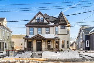238 Essex St, Lynn, MA 01902