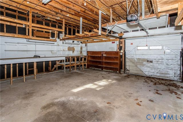 3408 N Radford Dr, Hopewell, VA 23860