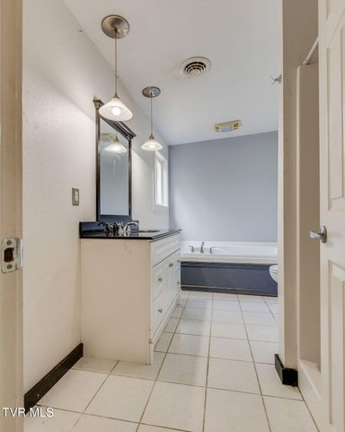 16038 Lee Highway, Bristol, VA 24202