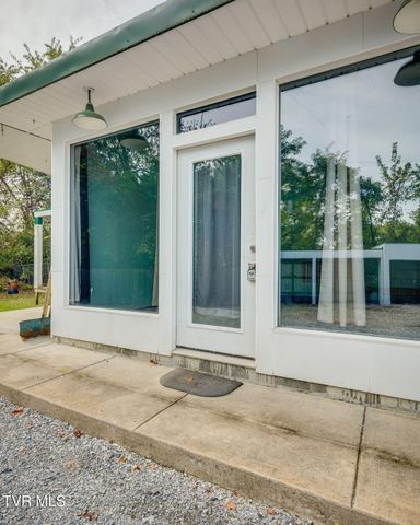 16038 Lee Highway, Bristol, VA 24202