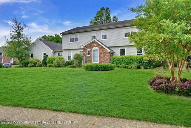 16 Muncy Drive, West Long Branch, NJ 07764