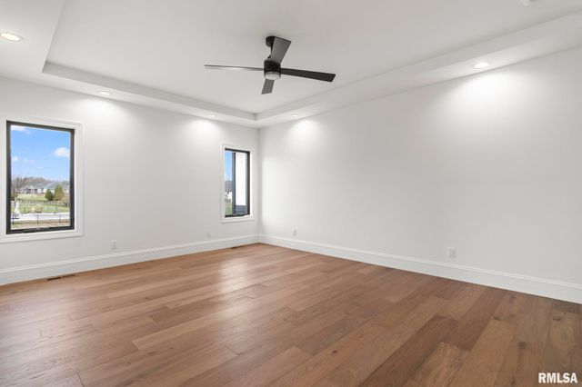 1807 WILLOW BEND, Chatham, IL 62629