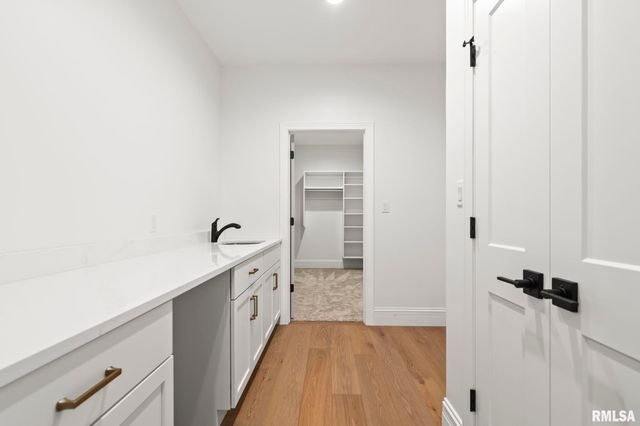 1807 WILLOW BEND, Chatham, IL 62629