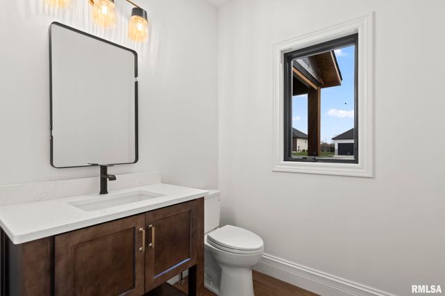 1807 WILLOW BEND, Chatham, IL 62629