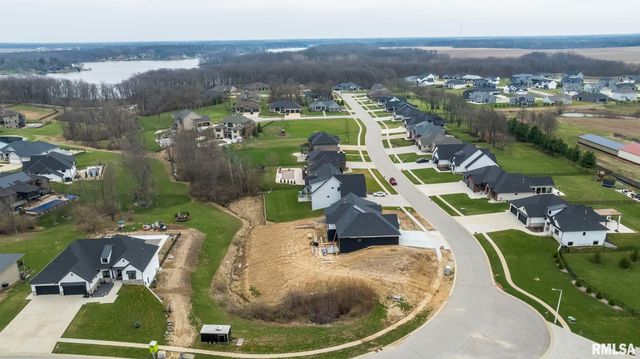 1807 WILLOW BEND, Chatham, IL 62629