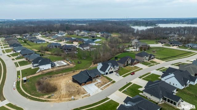 1807 WILLOW BEND, Chatham, IL 62629