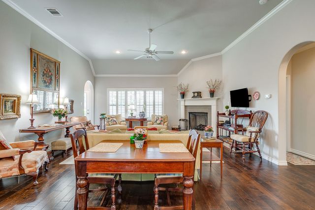 110 Parkview Drive, Aledo, TX 76008