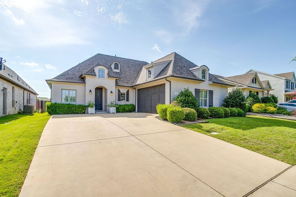 110 Parkview Drive, Aledo, TX 76008