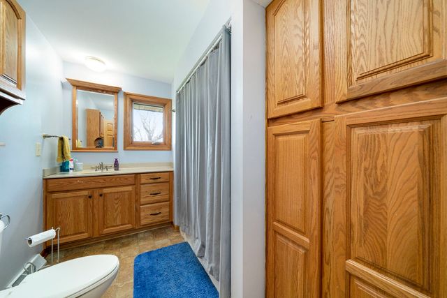 8604 Carradale Drive, Caledonia, IL 61011