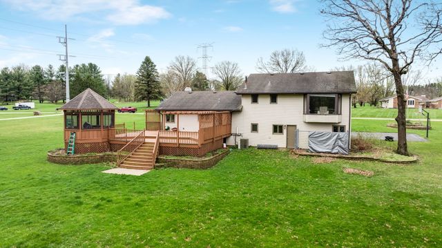 8604 Carradale Drive, Caledonia, IL 61011