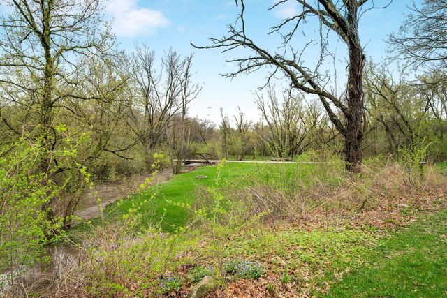 8604 Carradale Drive, Caledonia, IL 61011