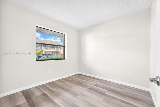 7668 SW 152nd Ave 2-107, Miami, FL 33193