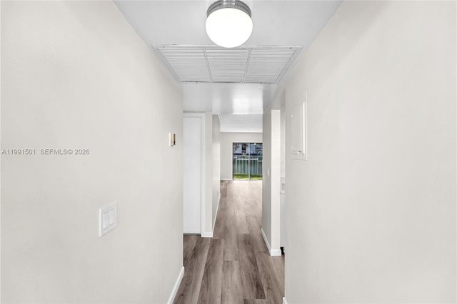 7668 SW 152nd Ave 2-107, Miami, FL 33193