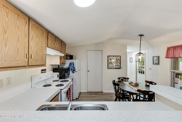 3398 Marlin Drive SE, Bolivia, NC 28422