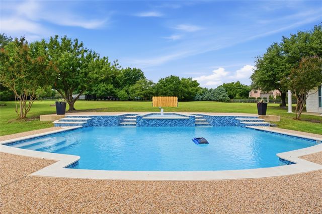 10211 Calvery Court, Frisco, TX 75035