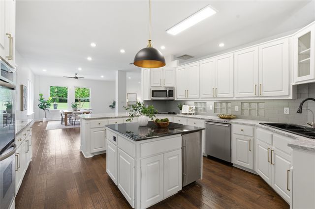 10211 Calvery Court, Frisco, TX 75035