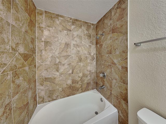 1385 DEAN STREET, Mulberry, FL 33860