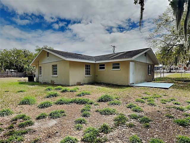 1385 DEAN STREET, Mulberry, FL 33860