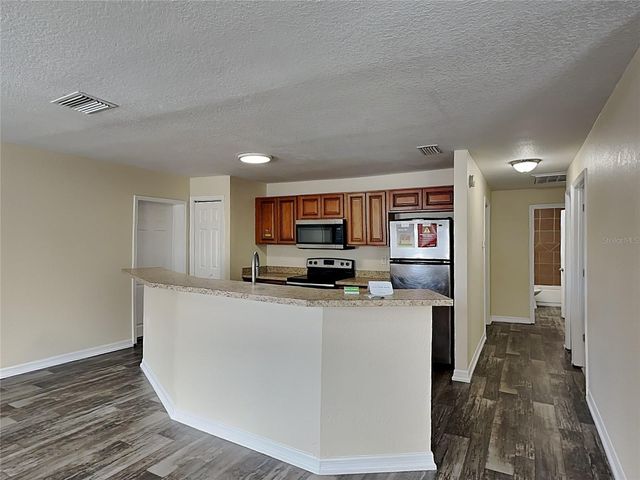 1385 DEAN STREET, Mulberry, FL 33860