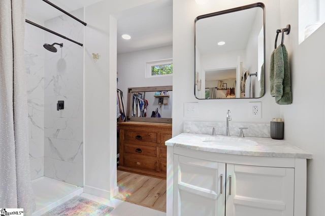 15 Littlejohn Street, Inman, SC 29349