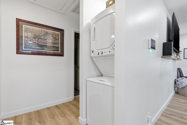 15 Littlejohn Street, Inman, SC 29349