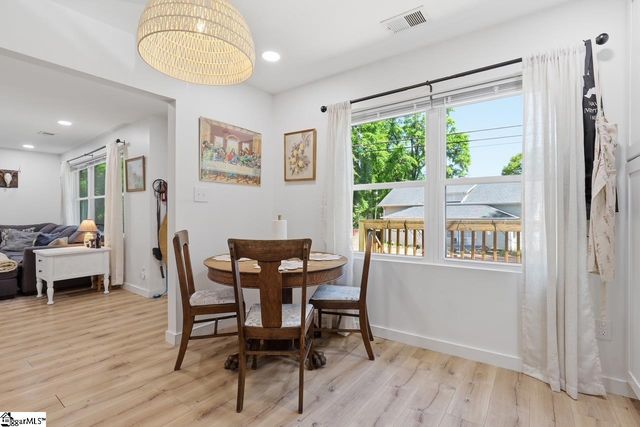 15 Littlejohn Street, Inman, SC 29349