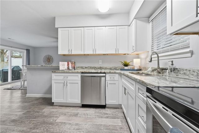 509 Norman LN, Virginia Beach, VA 23452