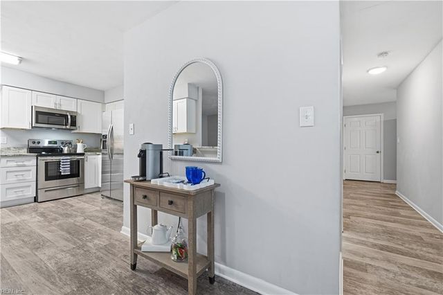 509 Norman LN, Virginia Beach, VA 23452