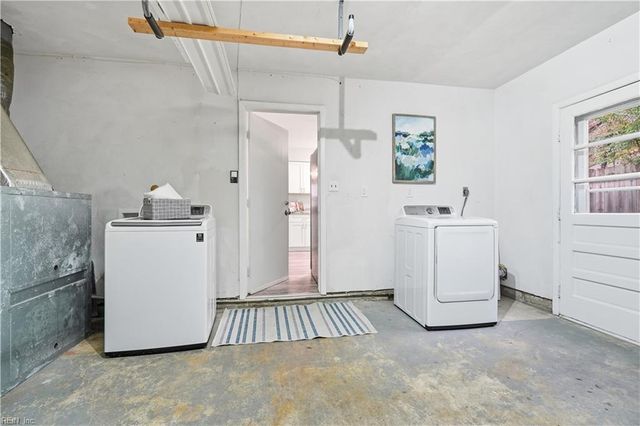 509 Norman LN, Virginia Beach, VA 23452