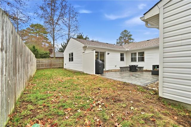 509 Norman LN, Virginia Beach, VA 23452