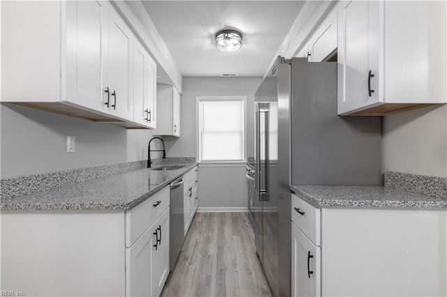 1602 Fairfax DR, Virginia Beach, VA 23453