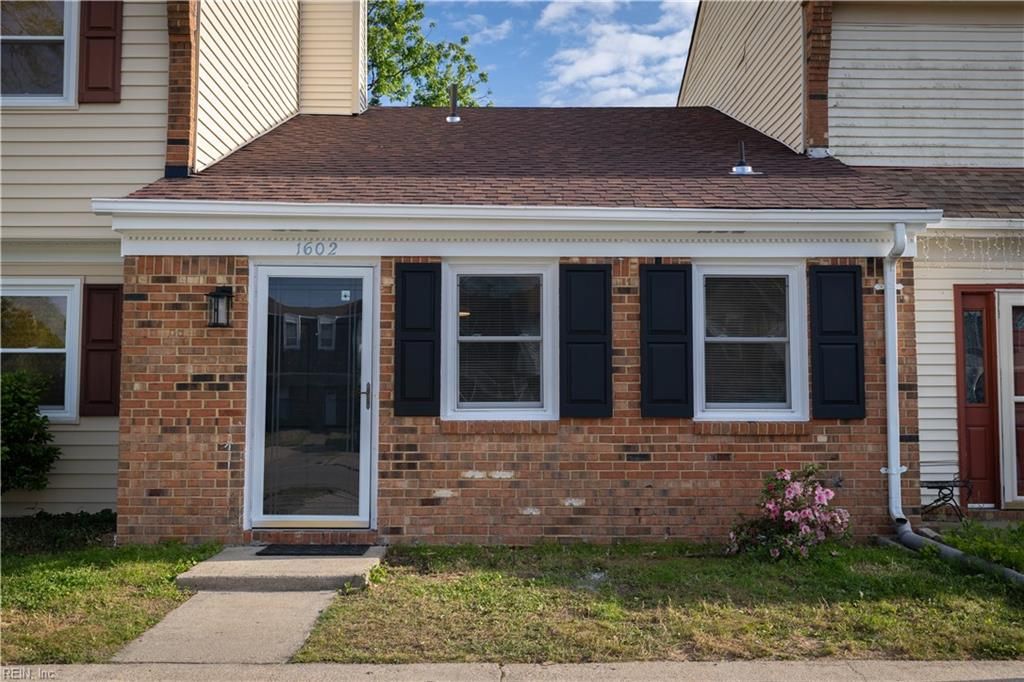 1602 Fairfax DR, Virginia Beach, VA 23453