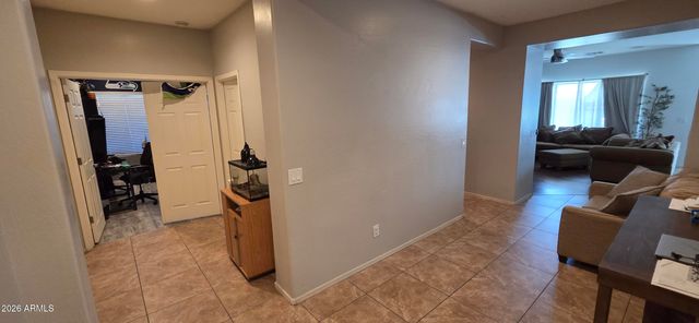 10135 W WIER Avenue, Tolleson, AZ 85353