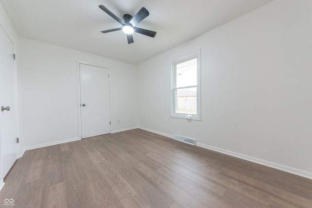 637 E 14th Street, Seymour, IN 47274