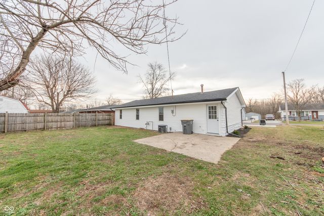637 E 14th Street, Seymour, IN 47274