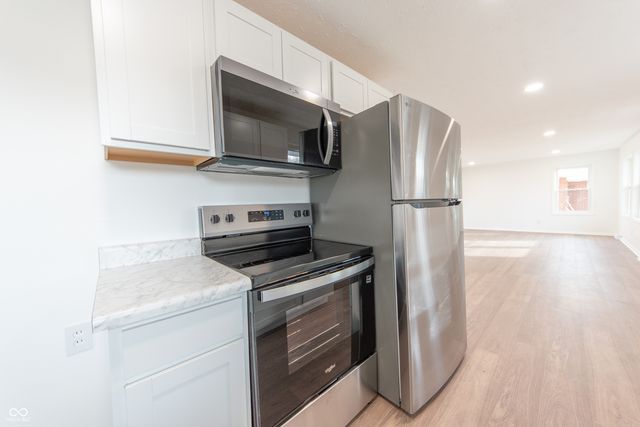 637 E 14th Street, Seymour, IN 47274