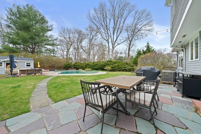 13 Woodvale Ave, Plymouth, MA 02360