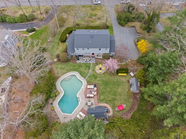 13 Woodvale Ave, Plymouth, MA 02360