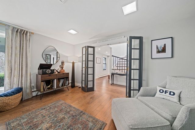 13 Woodvale Ave, Plymouth, MA 02360