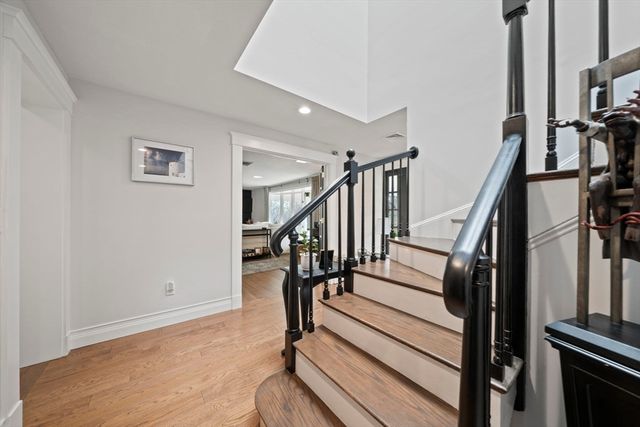 13 Woodvale Ave, Plymouth, MA 02360